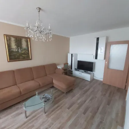 Alejni Apartment